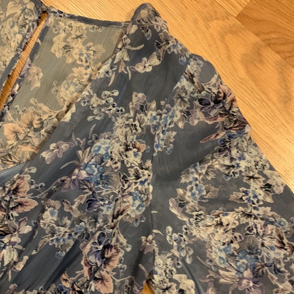 Ever New Gorgeous Light Blue Floral Short Dress - Picture 6 of 11